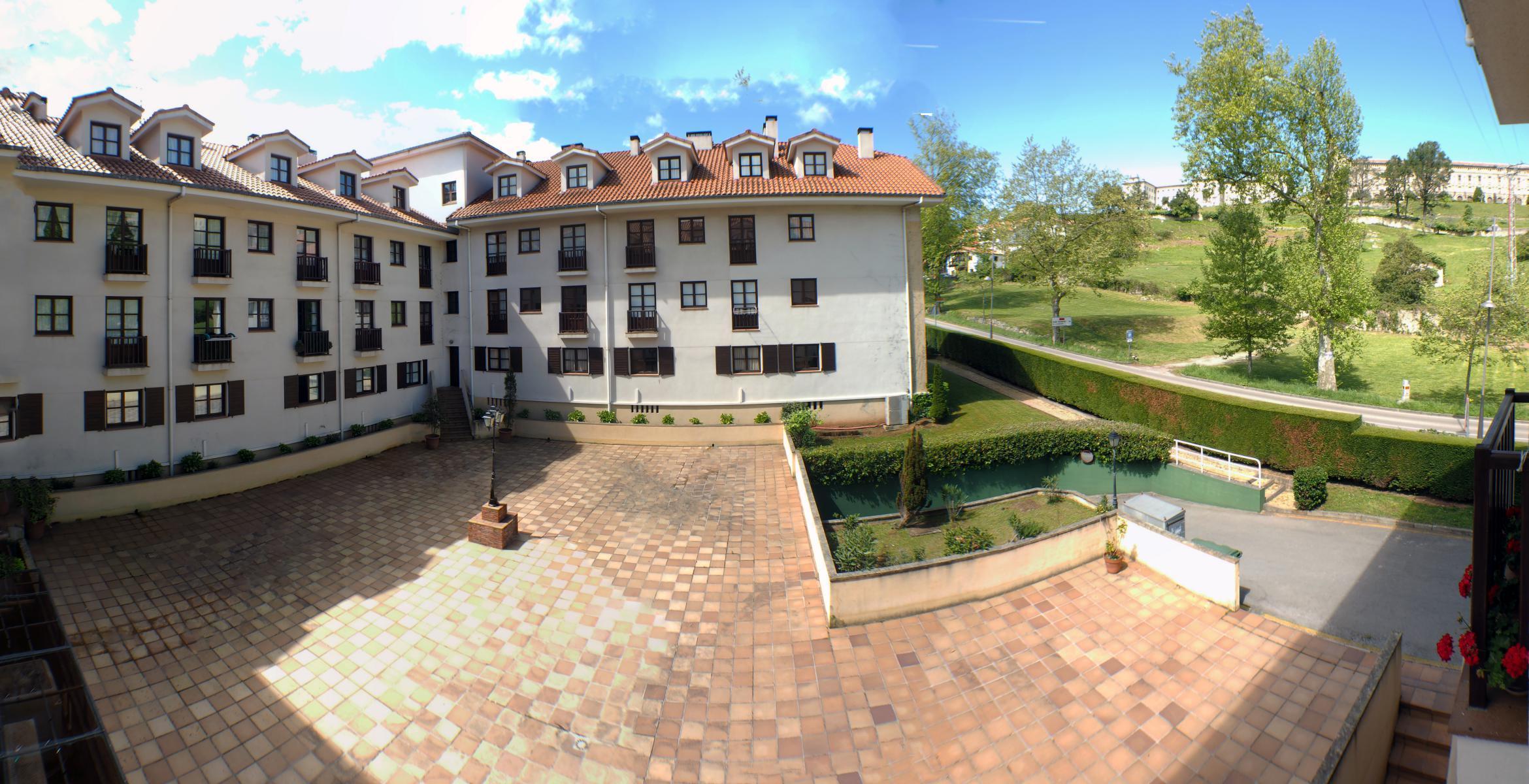 Hotel Comillas Eksteriør bilde